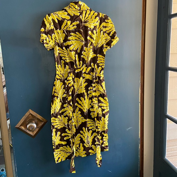 DIANE VON FURSTENBERG DVF Collared Pockets Fit Flare Dress Size 2 Leaf Hawaiian - Picture 4 of 10